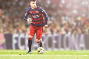 乐鱼体育平台-41岁詹皇迎来重大转折，湖人跟队记者爆出更衣室内幕，离队传言终于敲定